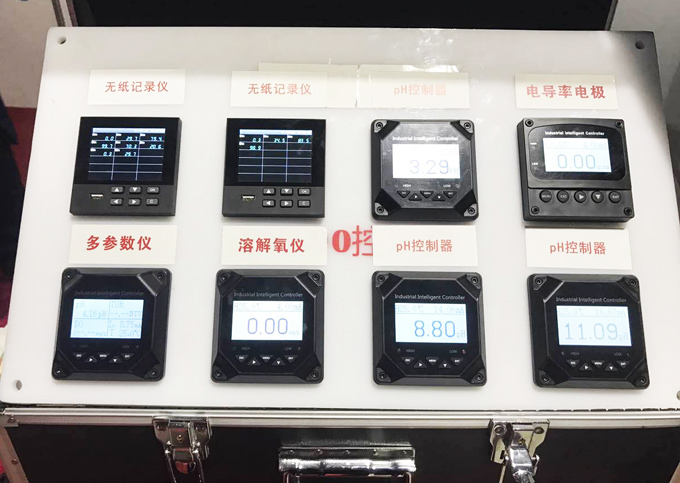 現(xiàn)場產(chǎn)品展示
